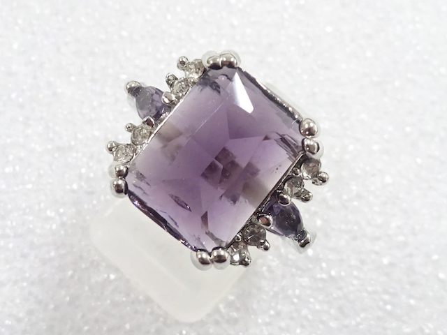 JAPANESE KIMONO / ANTIQUE COLORED STONE RING (SIZE 18)